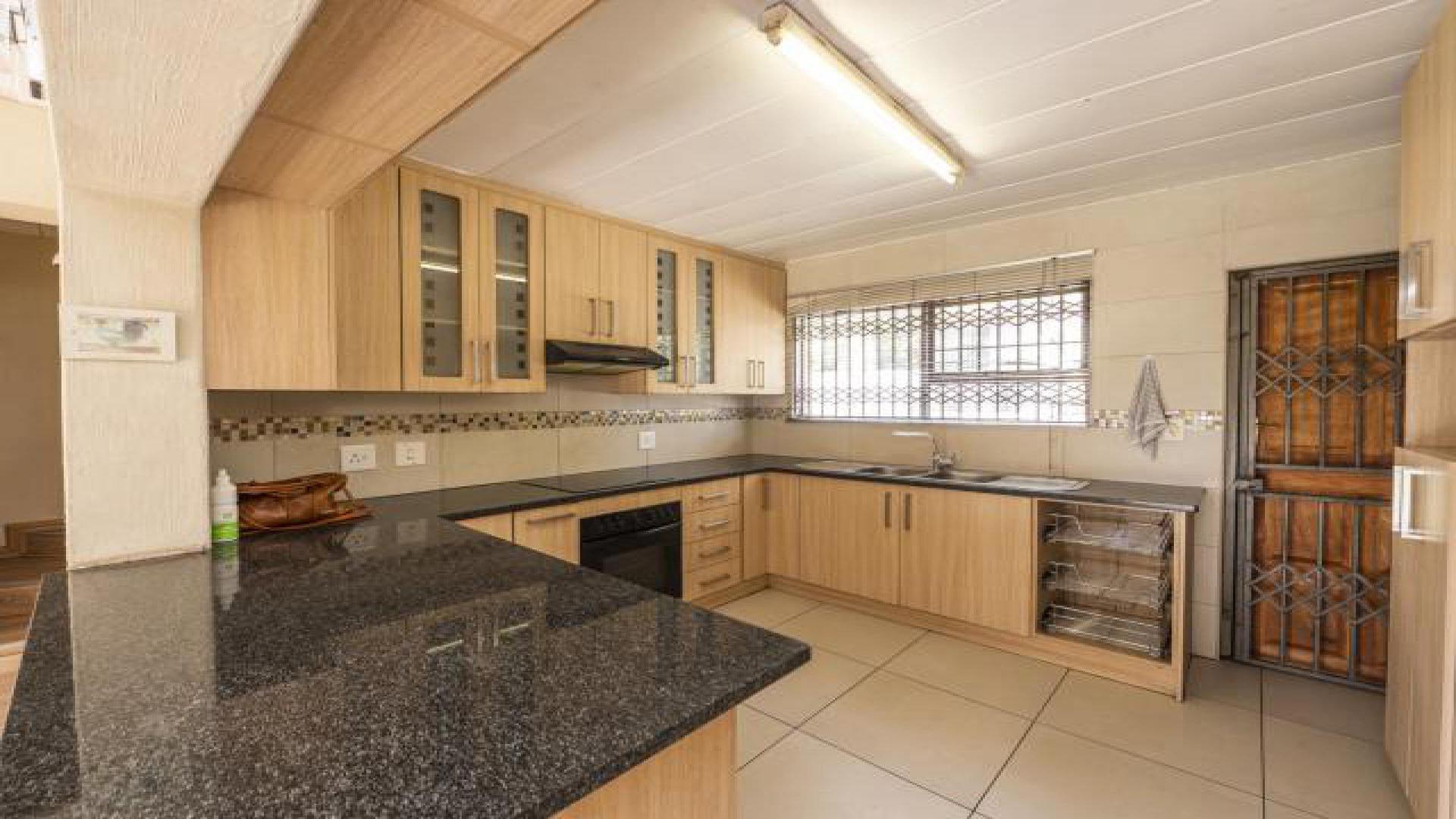 Kitchen - 15 square meters of property in Ridgeway