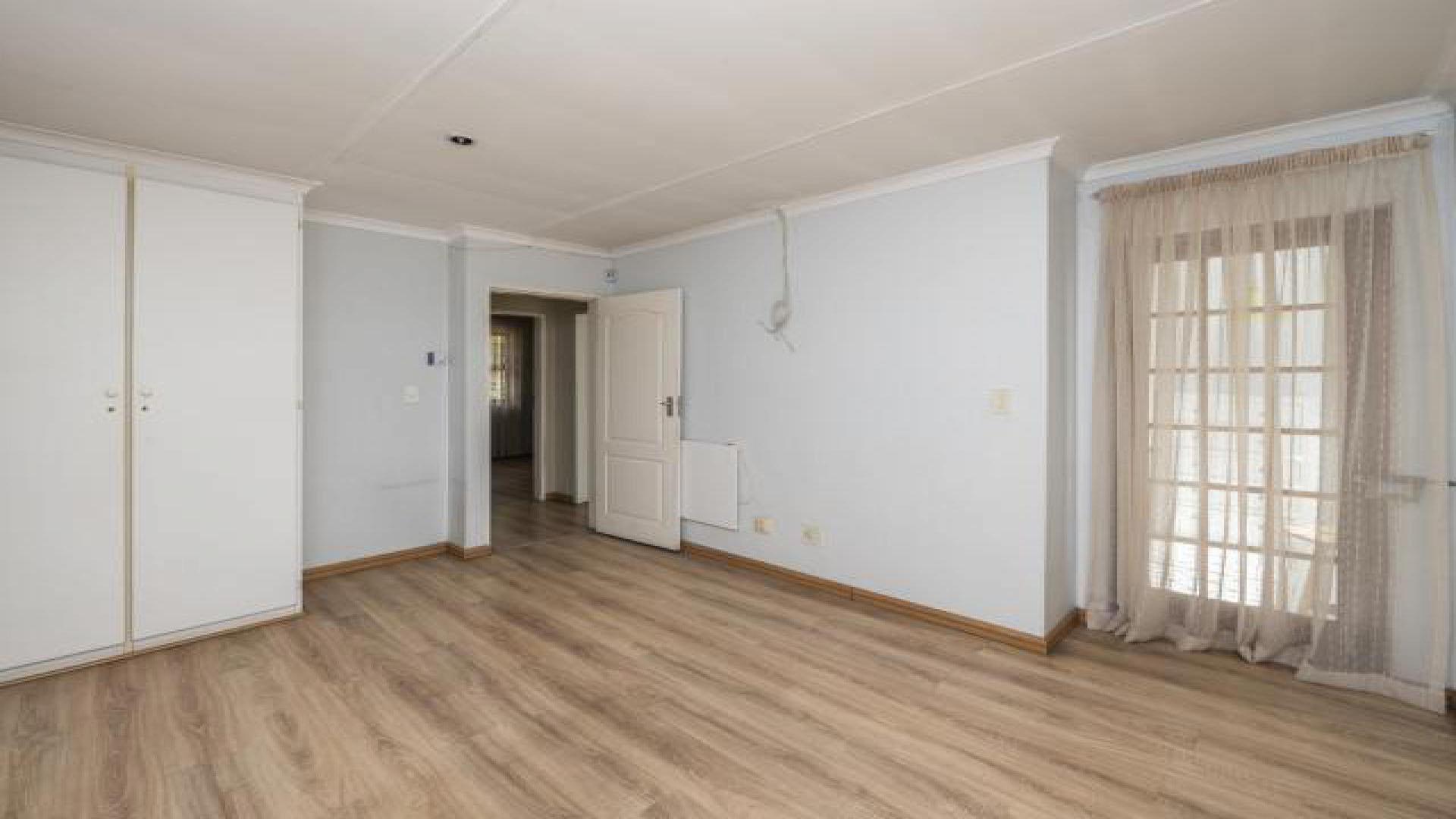 Bed Room 2 - 16 square meters of property in Ridgeway