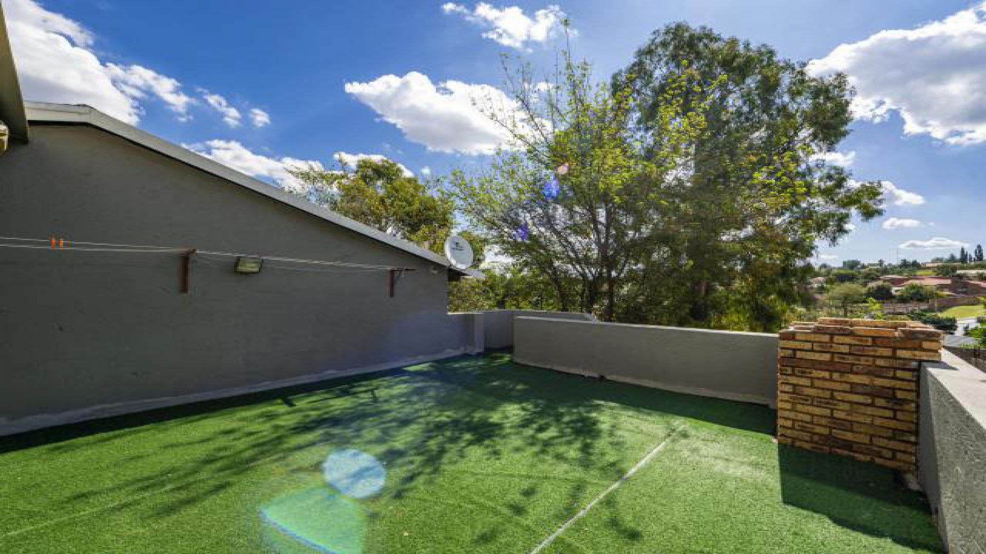 Patio of property in Ridgeway