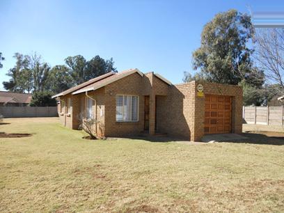 3 Bedroom House for Sale For Sale in Brakpan - Home Sell - MR50487