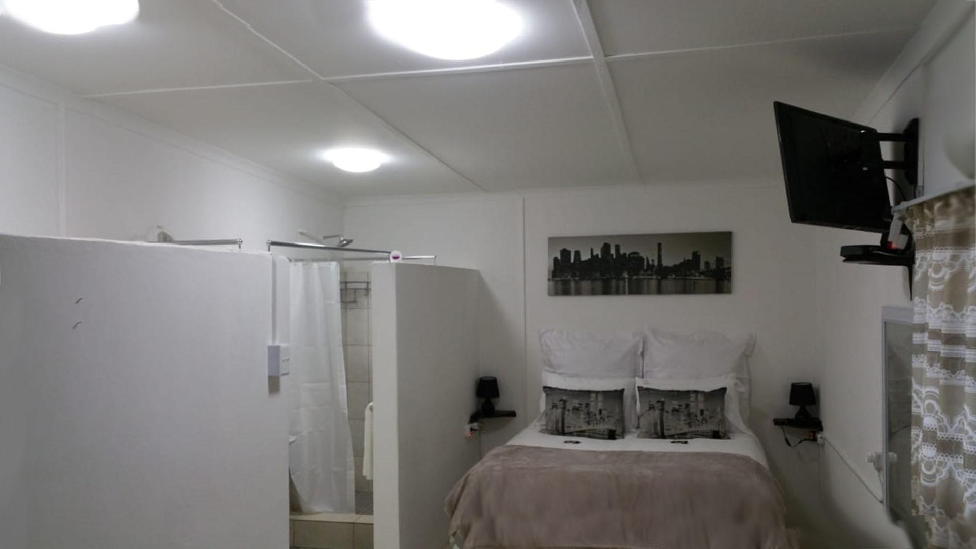 Bed Room 1 of property in Springbok