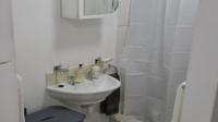 Bathroom 1 of property in Springbok