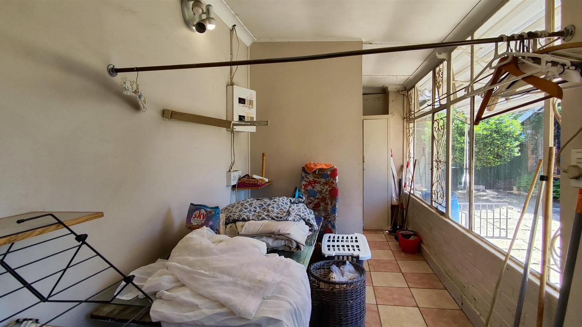 Rooms - 34 square meters of property in Lambton