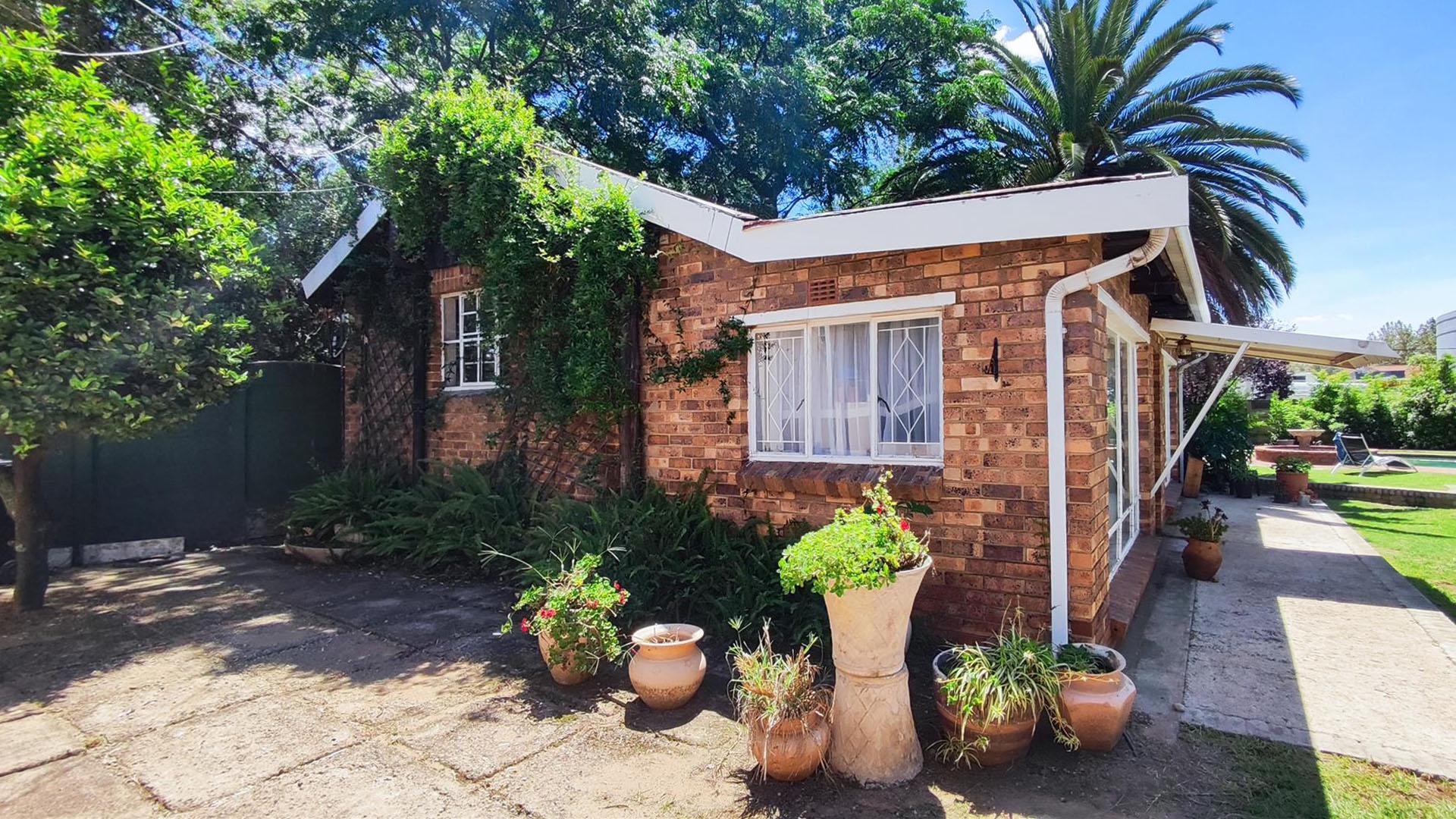 Backyard of property in Lambton