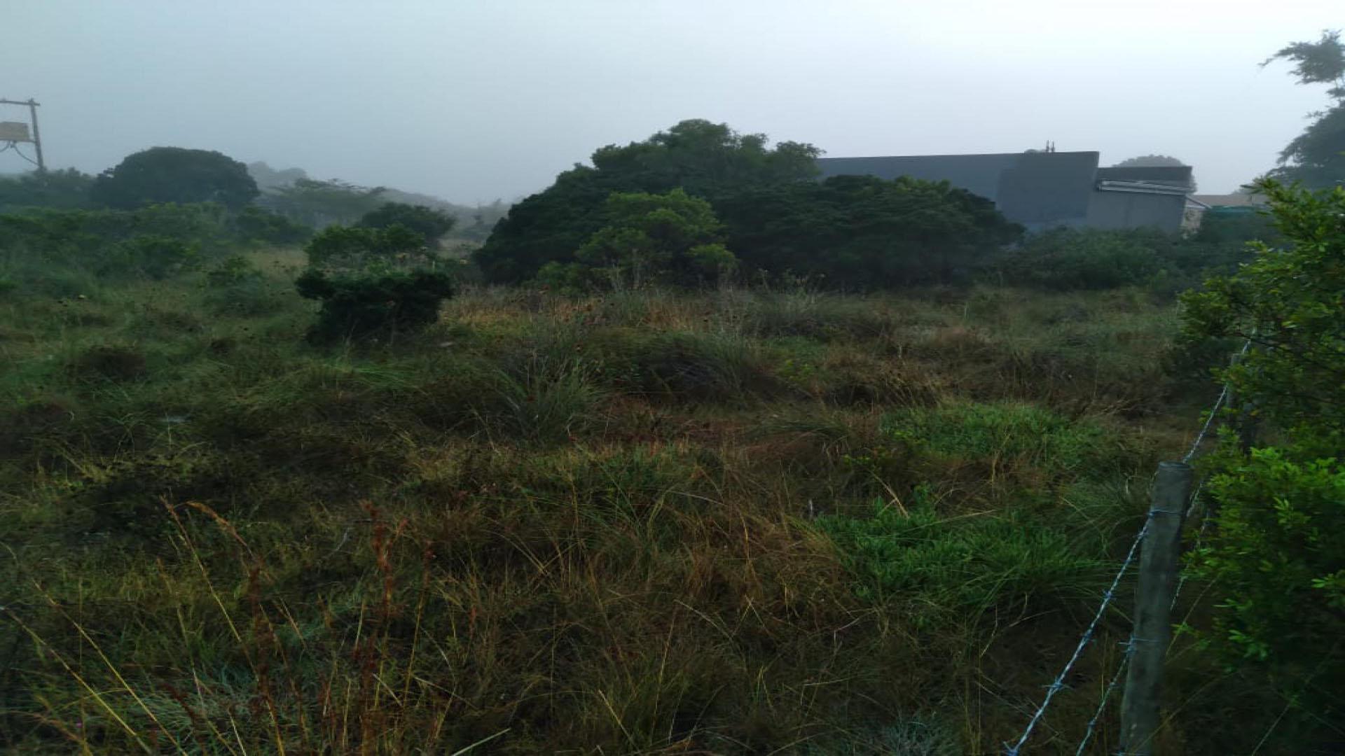 Front View of property in Boesmansriviermond