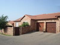 3 Bedroom 2 Bathroom Simplex for Sale for sale in Willowbrook