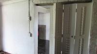 Bed Room 1 - 31 square meters of property in Daggafontein