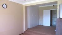 Bed Room 1 - 20 square meters of property in Florida Hills