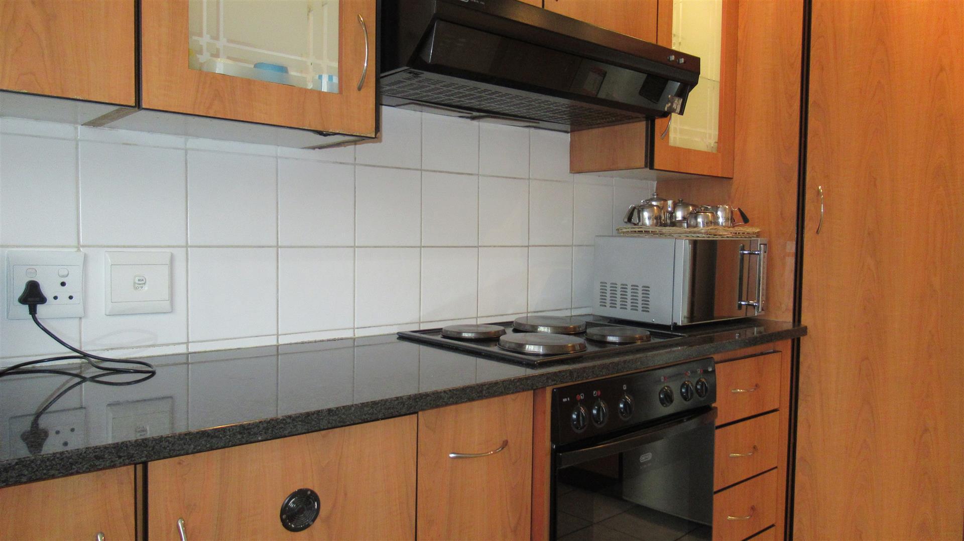Kitchen - 10 square meters of property in Haddon