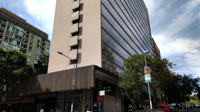 1 Bedroom Apartment for Sale For Sale in Braamfontein - Private Sale - MR505433