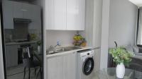 Kitchen - 14 square meters of property in Lyttelton Manor