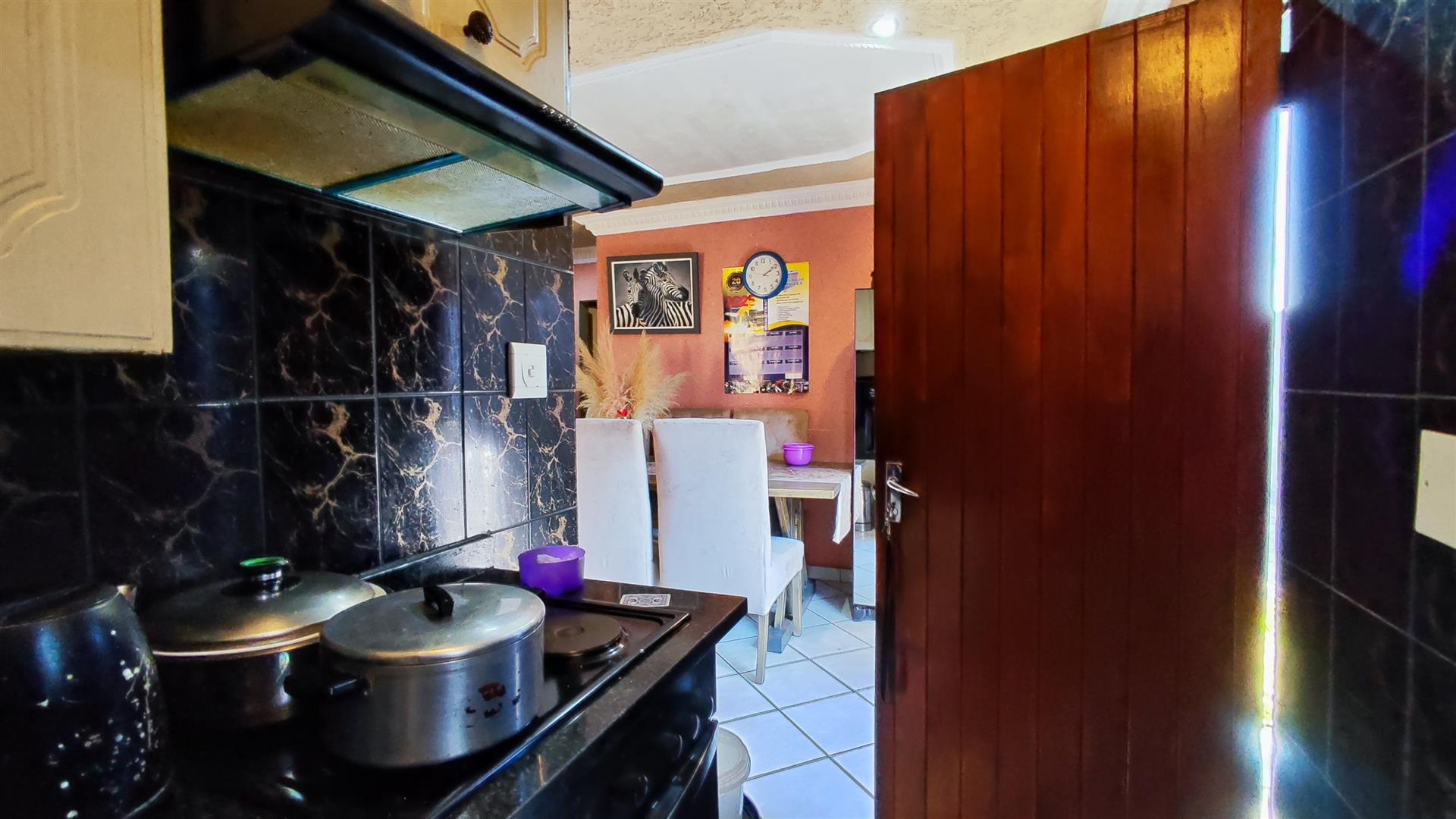 Kitchen - 4 square meters of property in Windmill Park