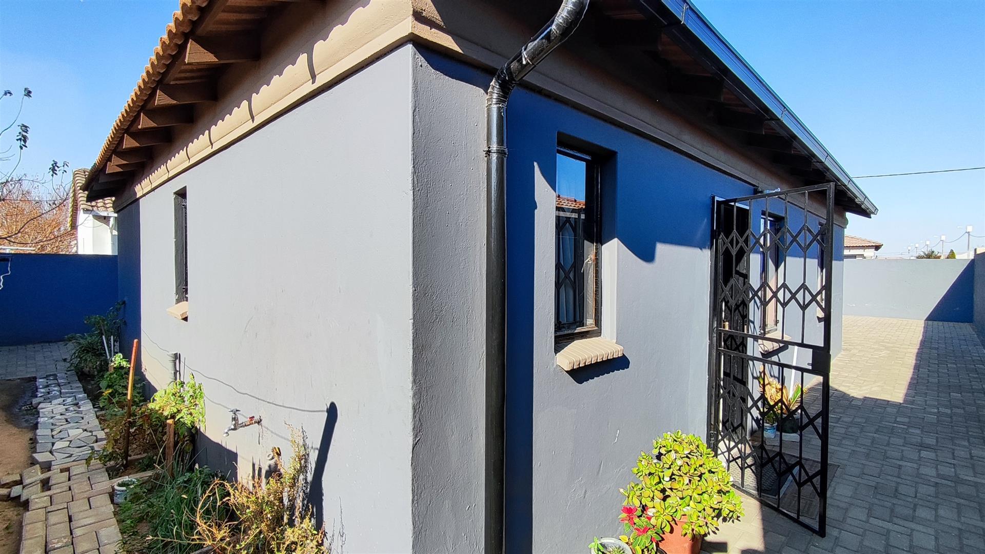 Backyard of property in Windmill Park