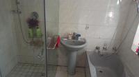Bathroom 1 - 11 square meters of property in Stuart`s Hill