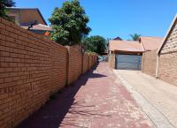 House for Sale for sale in Die Heuwel