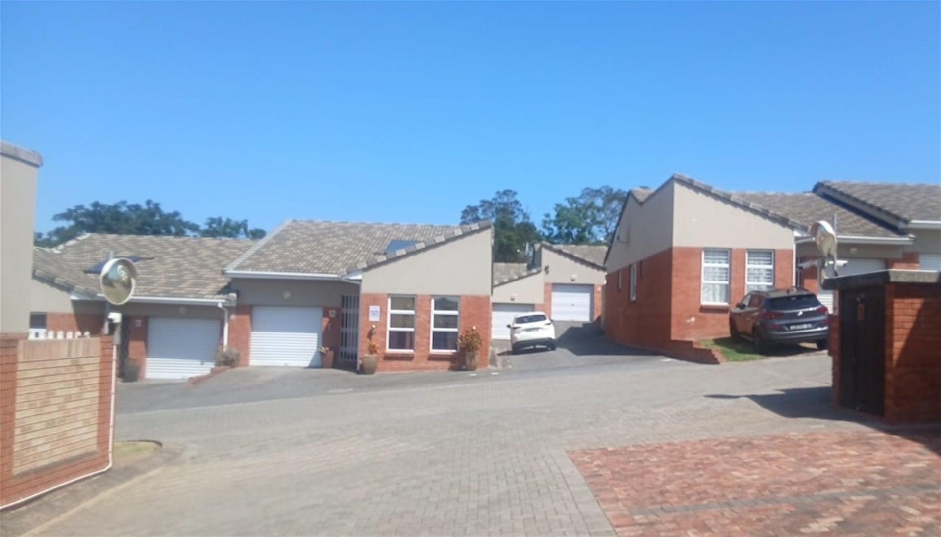 Front View of property in Beacon Bay