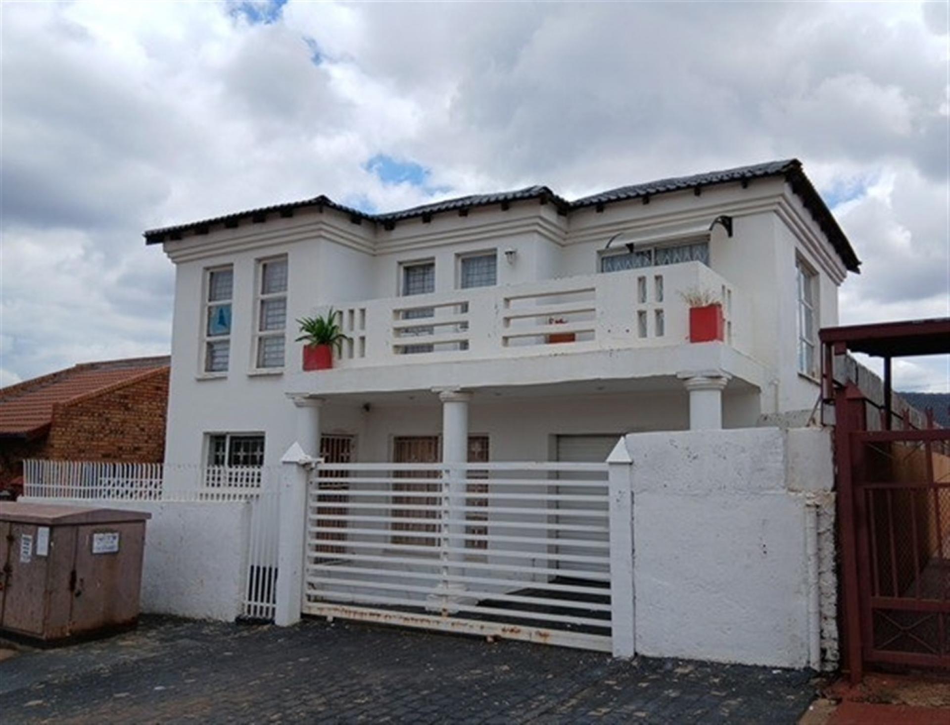 Front View of property in Mabopane