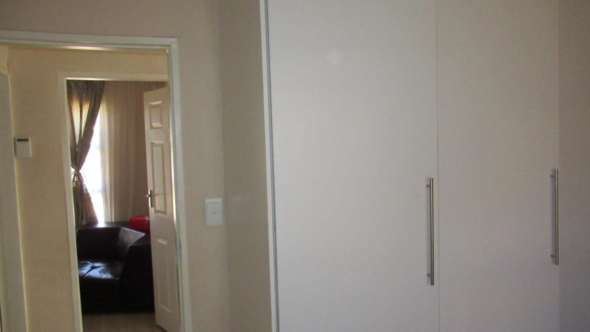 Bed Room 1 - 10 square meters of property in Dawn Park