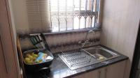 Kitchen - 8 square meters of property in Dawn Park