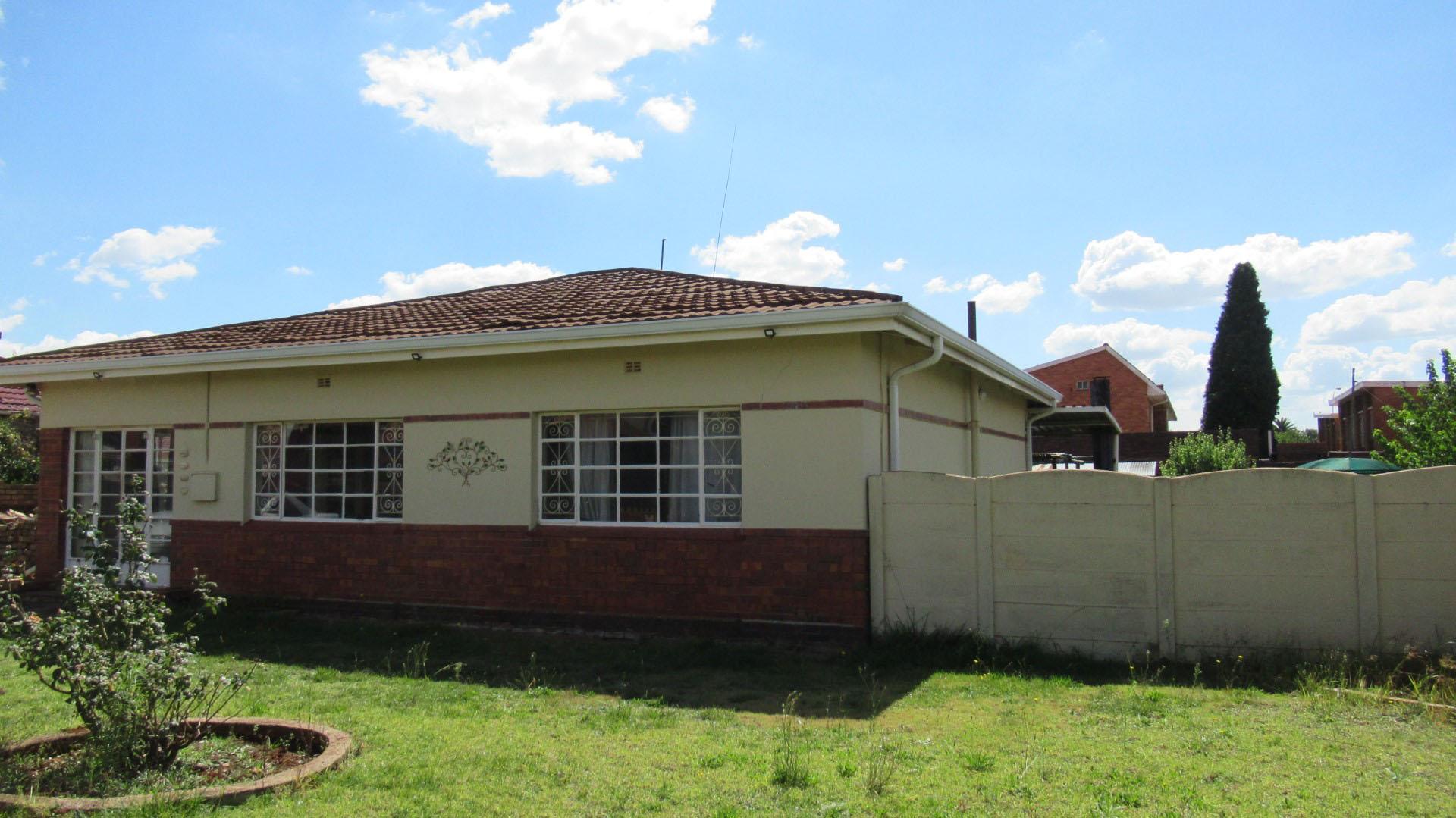 Garden of property in Casseldale