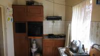 Kitchen - 17 square meters of property in Casseldale