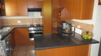 Kitchen - 11 square meters of property in Willowbrook