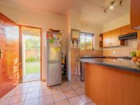 Kitchen - 11 square meters of property in Willowbrook