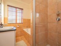 Bathroom 1 - 7 square meters of property in Willowbrook