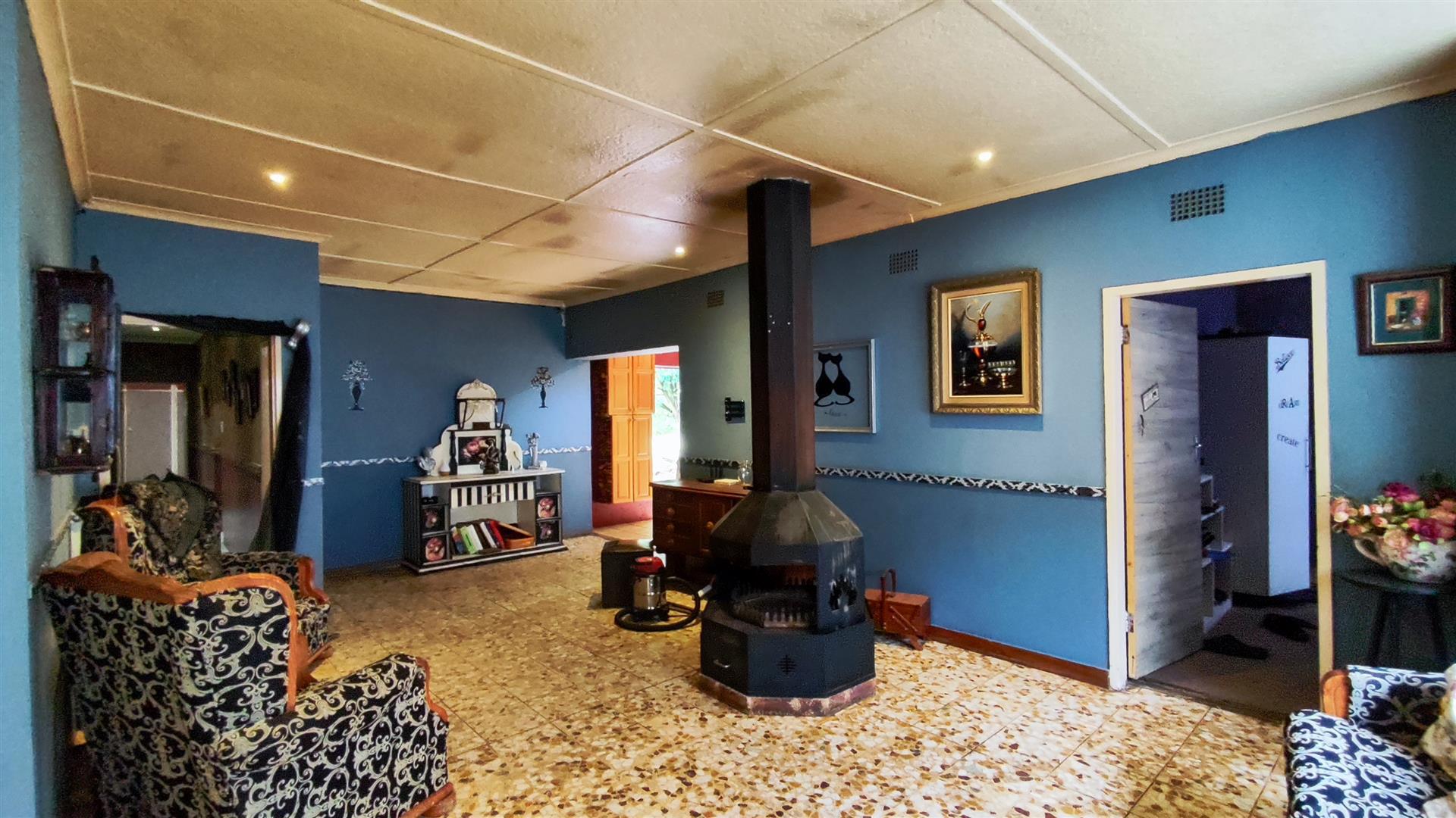 Lounges - 44 square meters of property in Rynfield