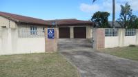 Front View of property in Wild En Weide