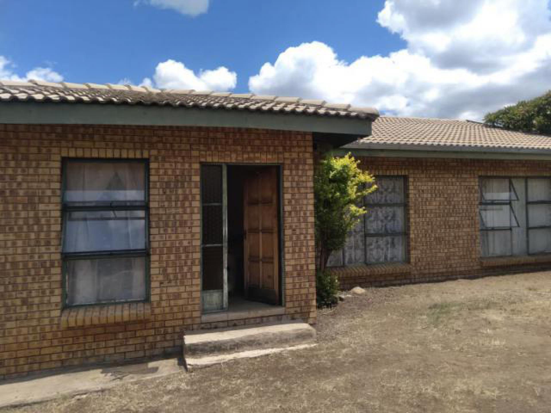 Front View of property in Steelpoort