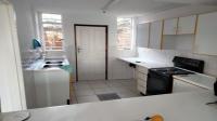Kitchen - 12 square meters of property in Windsor East