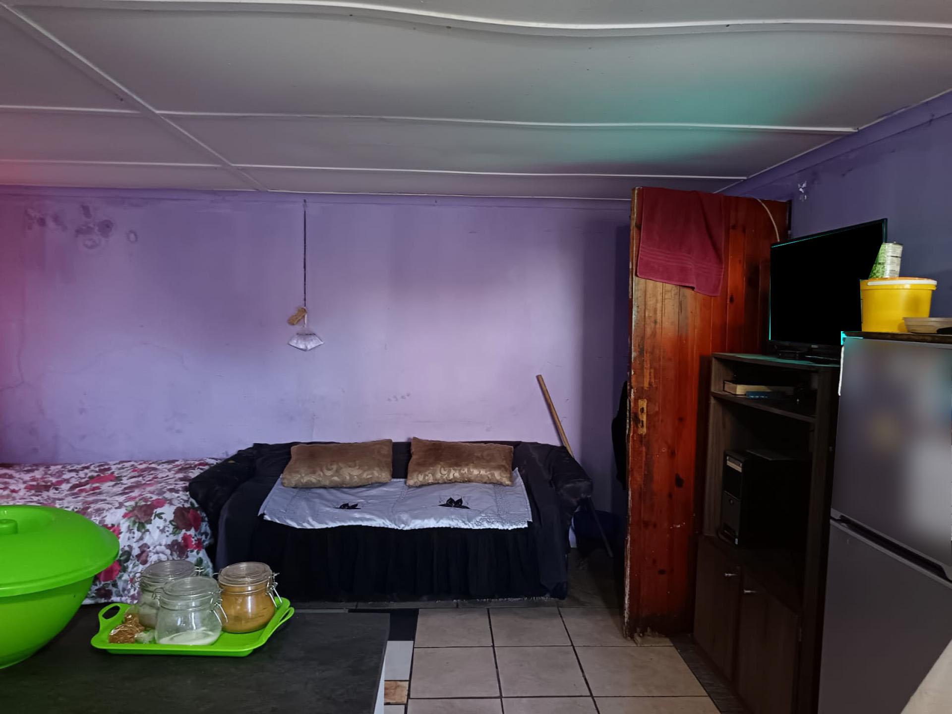 Lounges of property in Eureka (CPT)