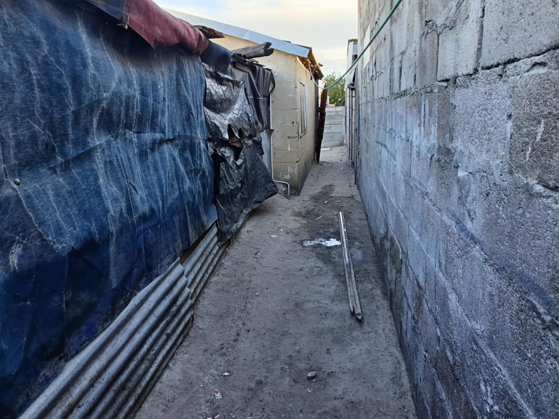 Backyard of property in Eureka (CPT)