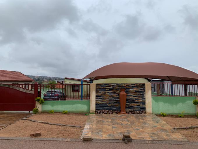 3 Bedroom House for Sale For Sale in Soshanguve - MR507015