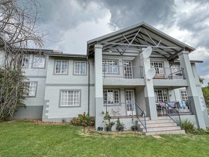 2 Bedroom Apartment to Rent in Rietvalleirand - Property to rent - MR507081