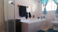 Bathroom 1 - 7 square meters of property in Southport