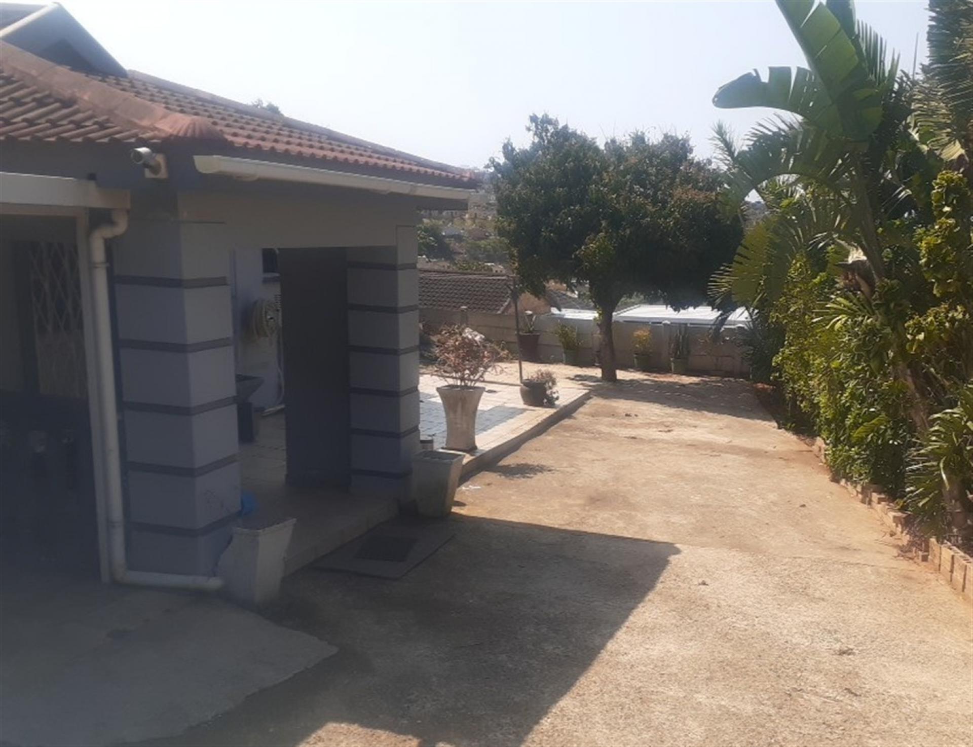 Front View of property in Bonela