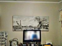Lounges of property in Kellys View