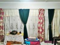 Lounges of property in Kellys View
