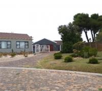 Front View of property in Duynefontein