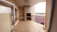 Balcony - 7 square meters of property in Sundowner