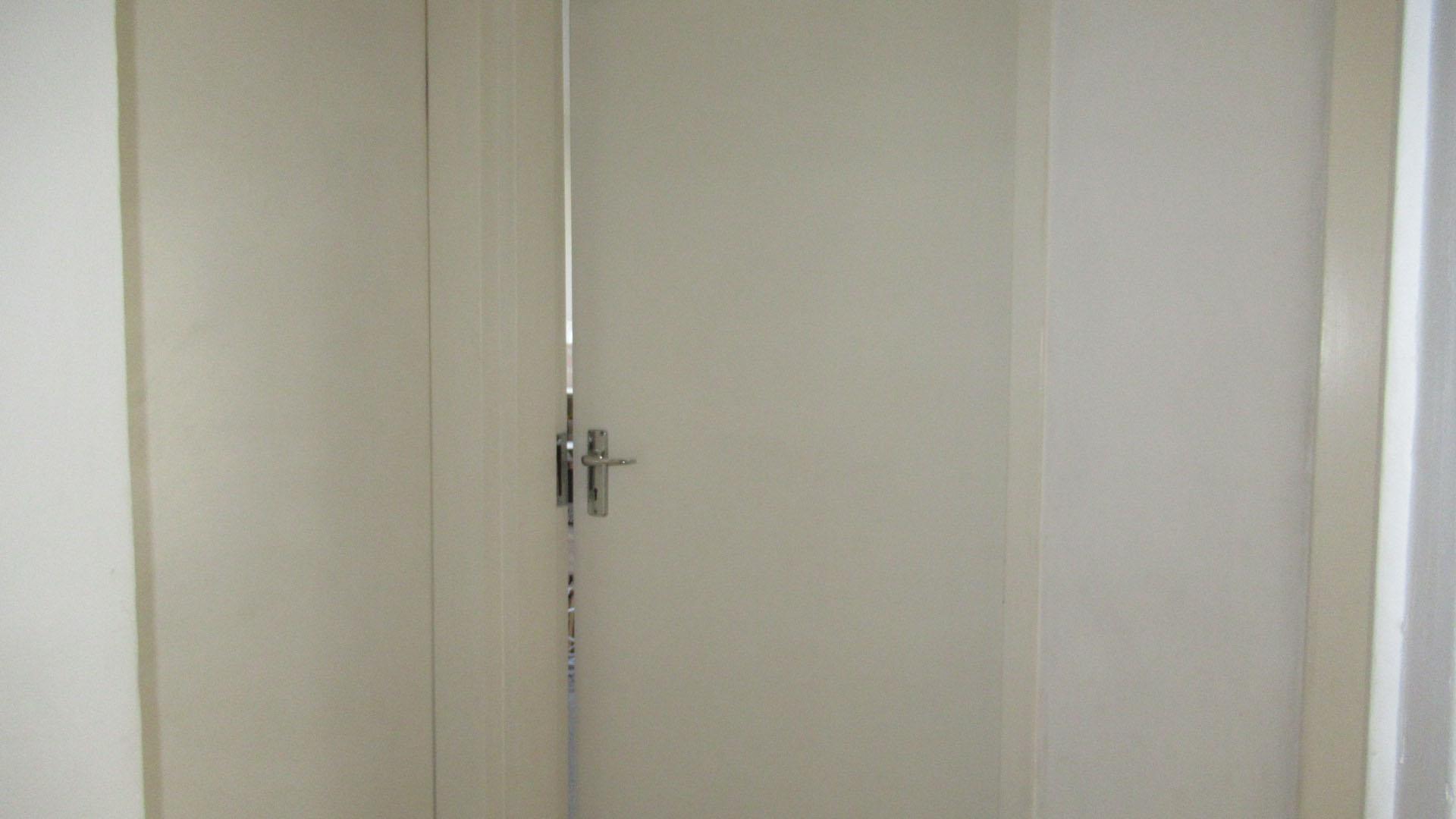 Spaces - 11 square meters of property in Sonneglans