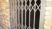 Spaces - 55 square meters of property in Vaal Oewer