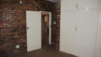Bed Room 1 - 22 square meters of property in Vaal Oewer