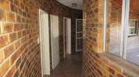 Spaces - 55 square meters of property in Vaal Oewer