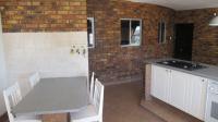 Kitchen - 57 square meters of property in Vaal Oewer
