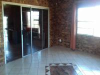 Rooms of property in Vaal Oewer
