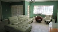 Lounges - 30 square meters of property in Kew