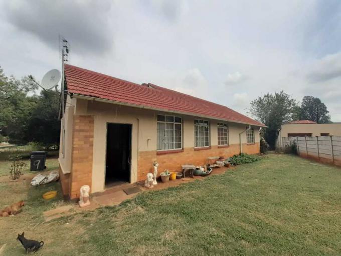 3 Bedroom House for Sale For Sale in Stilfontein - MR507817